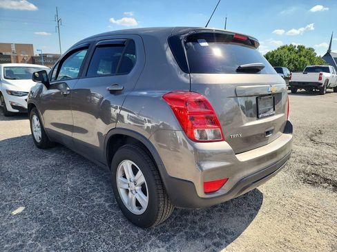Used 2021 Chevrolet Trax LS w/ Tint and Cruise Package image 3