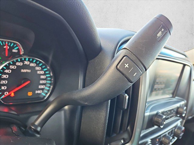 Used 2017 Chevrolet Silverado 1500 LT w/ LT Convenience Package AWD/4WD image 18
