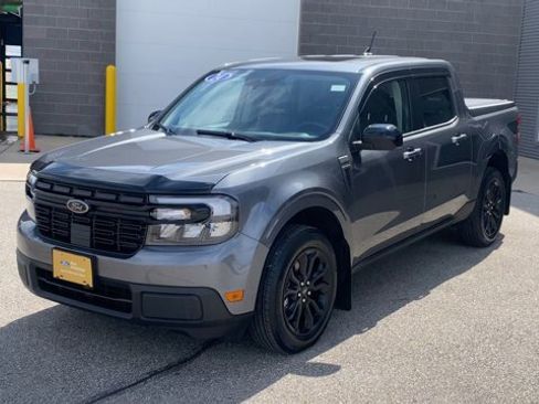 Certified 2024 Ford Maverick Lariat w/ Black Appearance Package image 4