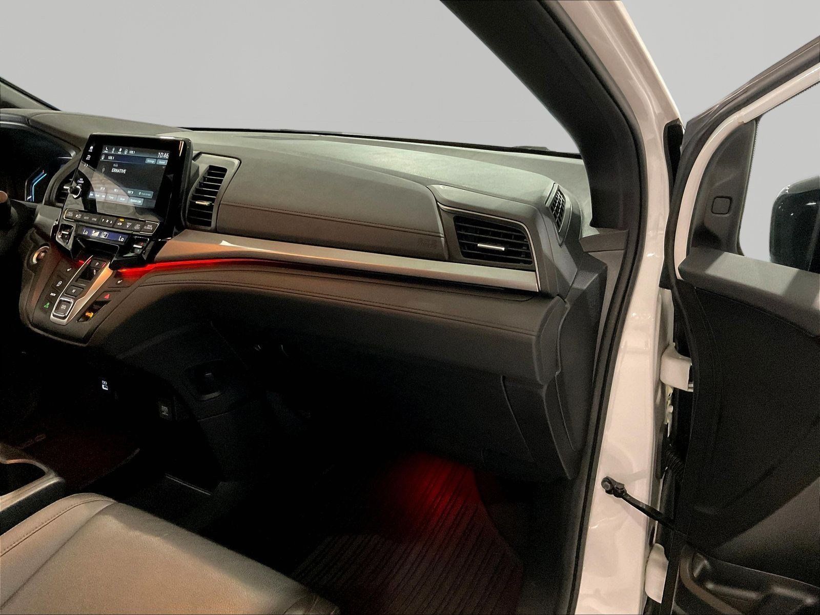 Used 2024 Honda Odyssey Sport image 26