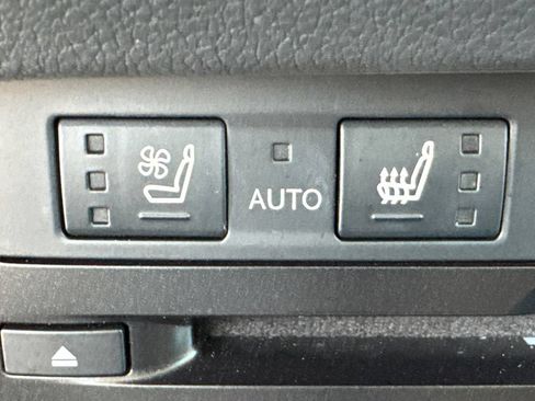 Used 2019 Lexus ES 350 w/ Premium Package FWD image 32
