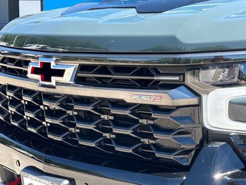 Certified 2025 Chevrolet Silverado 1500 ZR2 AWD/4WD image 9