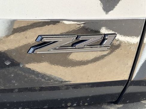 New 2026 Chevrolet Traverse Z71 image 10