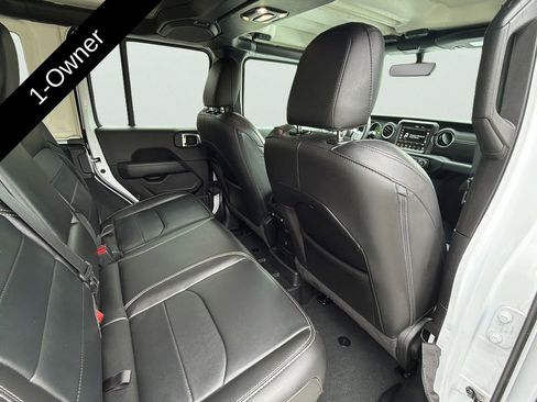 Used 2023 Jeep Wrangler Unlimited Sahara w/ Cold Weather Group AWD/4WD image 50