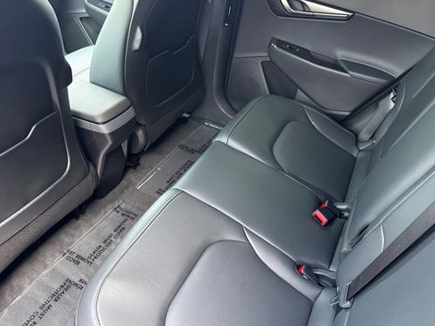 Used 2025 Kia EV6 Wind image 11