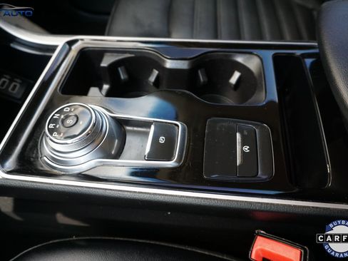 Used 2020 Ford Edge SEL w/ Convenience Package image 35