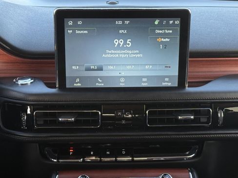 Used 2023 Lincoln Aviator Reserve w/ Equipment Group 201A image 16