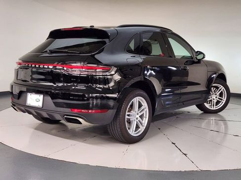 Used 2021 Porsche Macan AWD/4WD image 2