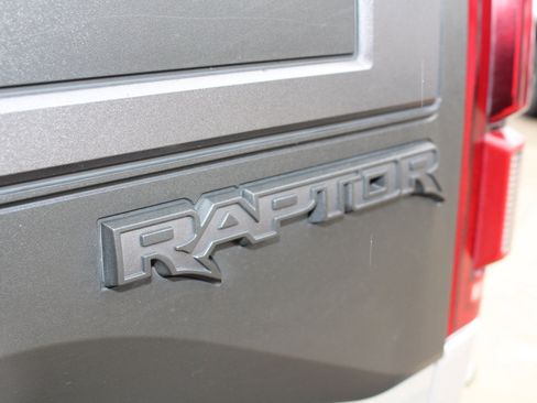 Used 2019 Ford F150 Raptor w/ Equipment Group 802A Luxury image 45