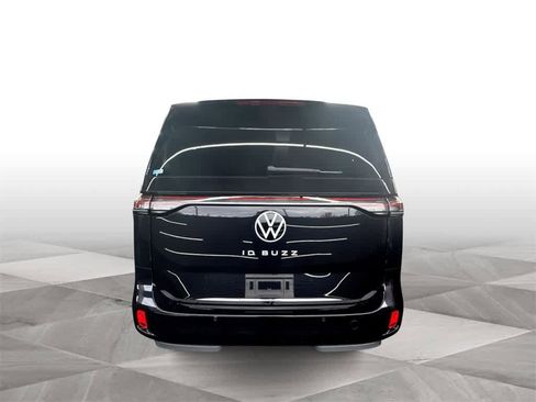 New 2025 Volkswagen ID. Buzz Pro S image 4