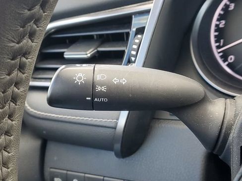 Used 2024 Toyota Camry SE FWD image 17