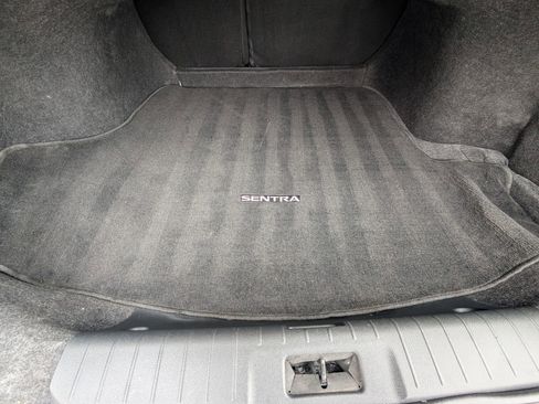 Used 2022 Nissan Sentra SV w/ All-Weather Package image 19