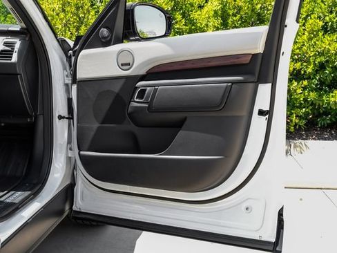 New 2026 Land Rover Discovery Dynamic SE AWD/4WD image 54
