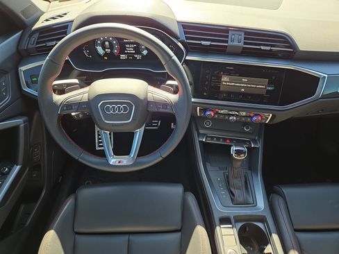 Used 2025 Audi Q3 2.0T Premium Plus w/ Premium Plus Package AWD/4WD image 14