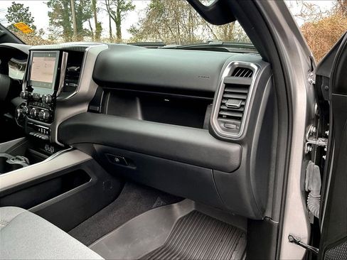 Used 2025 RAM 1500 Big Horn image 27