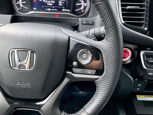 Used 2023 Honda Passport Elite image 24