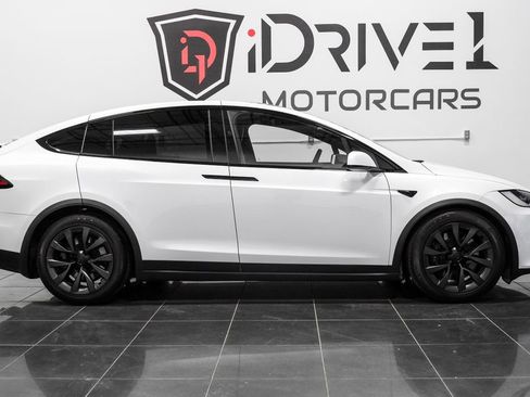 Used 2023 Tesla Model X AWD/4WD image 11