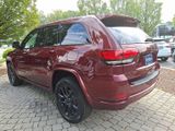 Used 2018 Jeep Grand Cherokee Altitude image 4