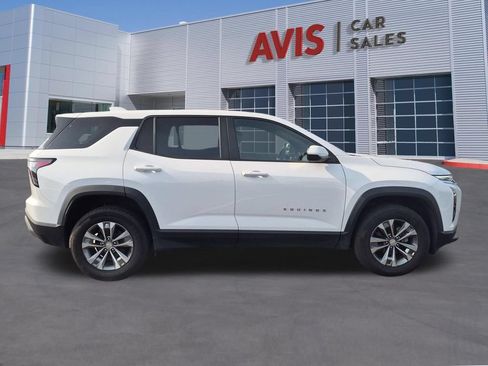 Used 2025 Chevrolet Equinox LT AWD/4WD image 5