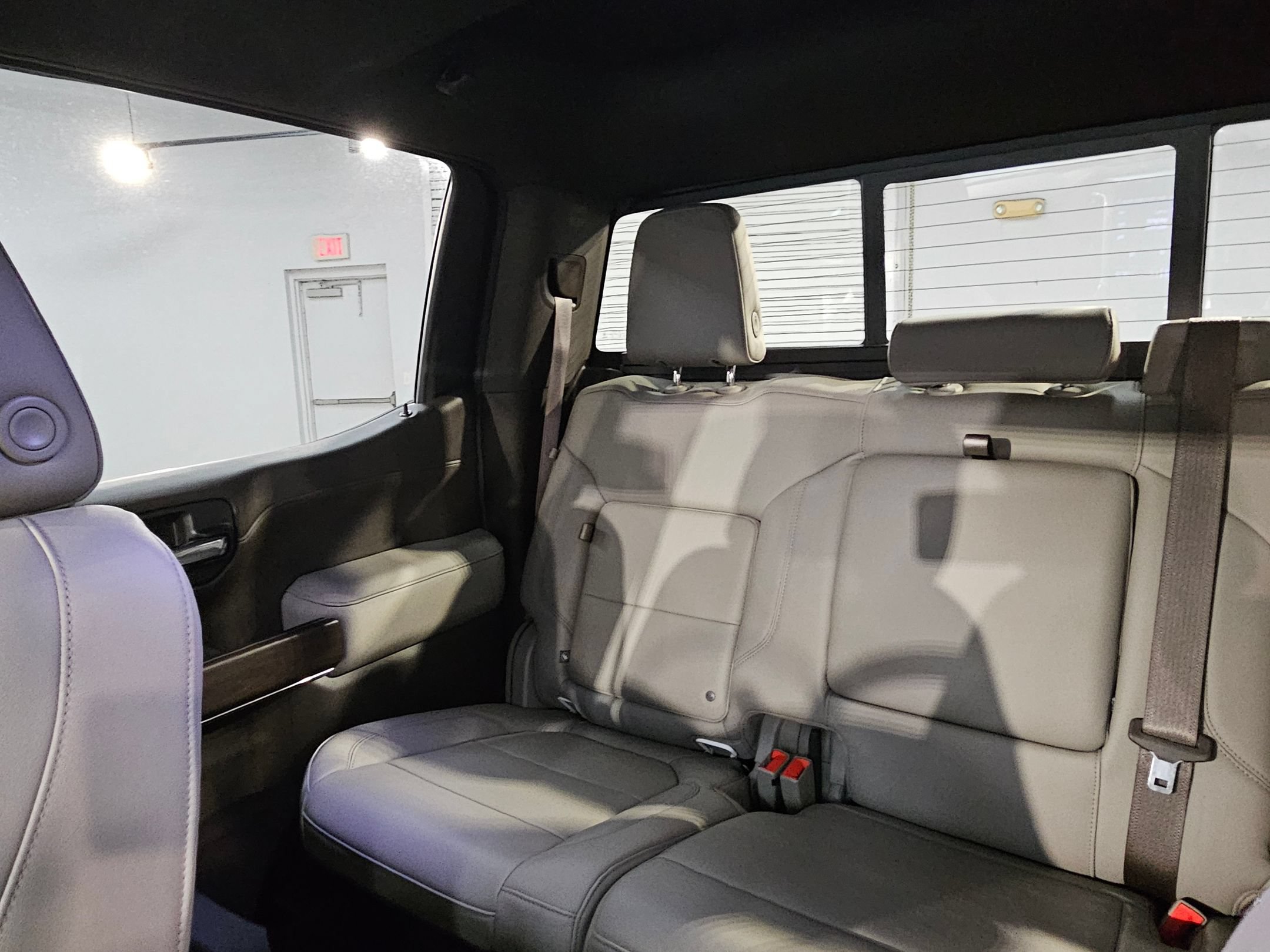 Used 2020 GMC Sierra 1500 SLT AWD/4WD image 24