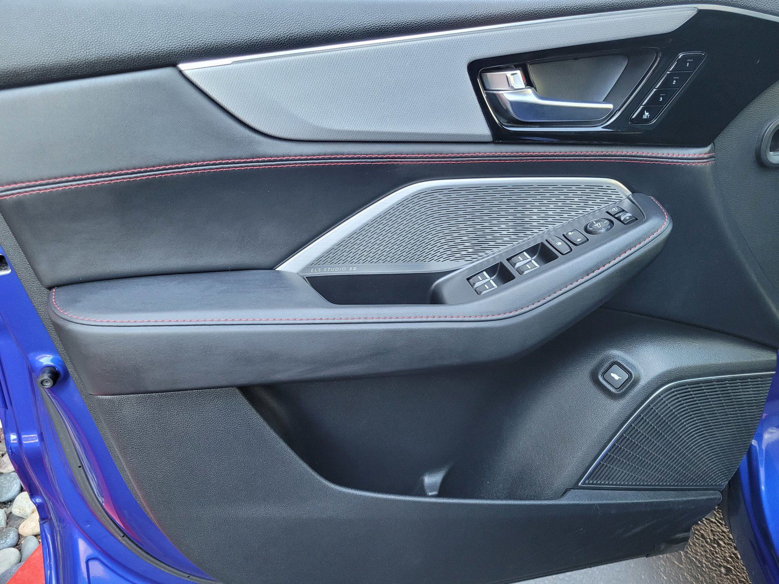 Used 2022 Acura MDX A-Spec AWD/4WD image 16