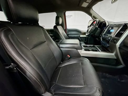 Used 2018 Ford F250 Lariat w/ Lariat Ultimate Package AWD/4WD image 28