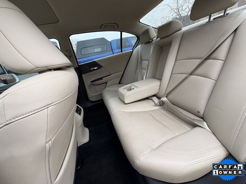 Used 2016 Honda Accord Touring image 29