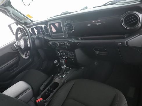Used 2022 Jeep Gladiator Sport image 27