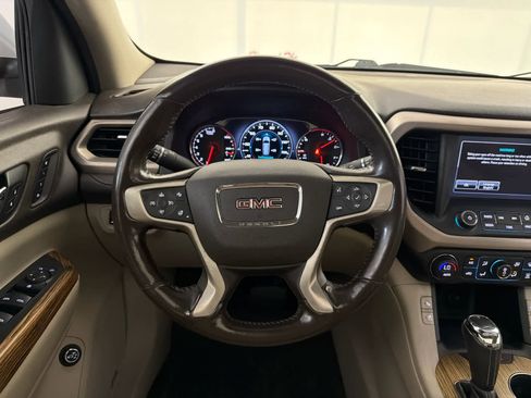 Used 2017 GMC Acadia Denali w/ Technology Package AWD/4WD image 18