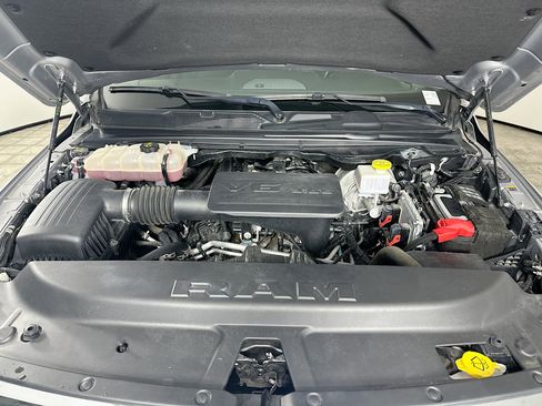 Used 2022 RAM 1500 Big Horn AWD/4WD image 31