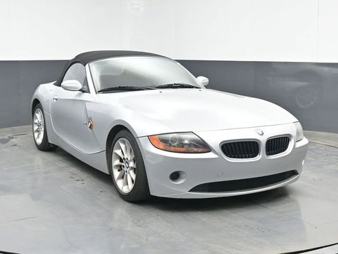Used 2003 BMW Z4 2.5i image 2