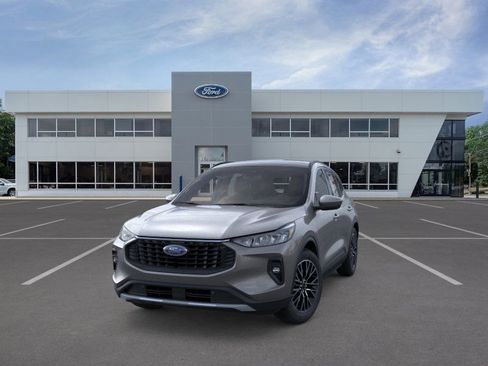 New 2026 Ford Escape Plug-in Hybrid w/ Class II Trailer Tow Package image 25