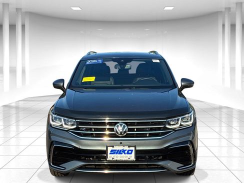 Certified 2024 Volkswagen Tiguan SEL R-Line AWD/4WD image 2