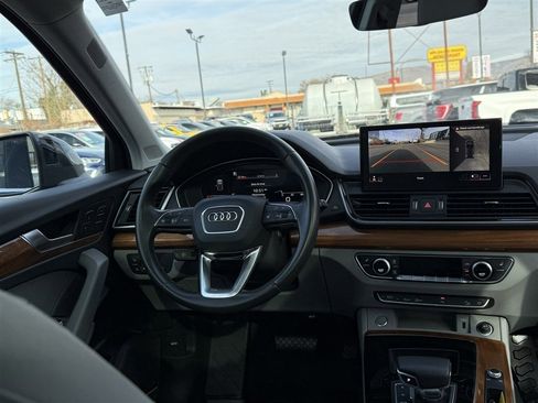 Used 2023 Audi Q5 2.0T Premium Plus w/ Premium Plus Package image 30