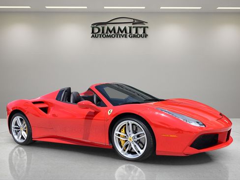 Used 2018 Ferrari 488 Spider RWD image 8
