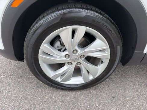 Used 2024 Buick Encore GX Preferred FWD image 10