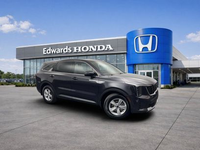 Used 2025 Kia Sorento LX