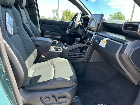 Used 2026 Toyota 4Runner TRD Off-Road Premium AWD/4WD image 28