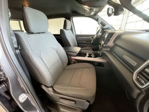 Used 2019 RAM 1500 Big Horn AWD/4WD image 24