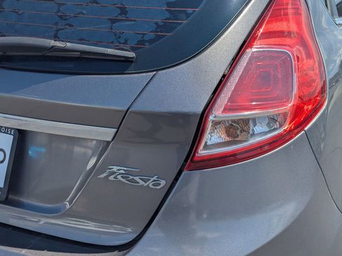 Used 2014 Ford Fiesta Titanium FWD image 5