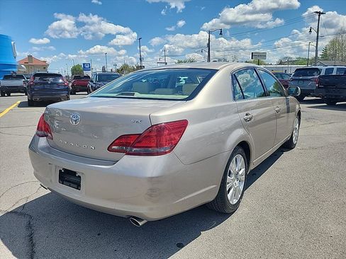 Used 2008 Toyota Avalon Limited FWD image 5