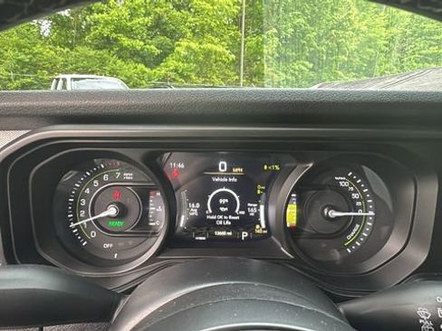 Used 2025 Jeep Wrangler Unlimited Sport S 4xe AWD/4WD image 16