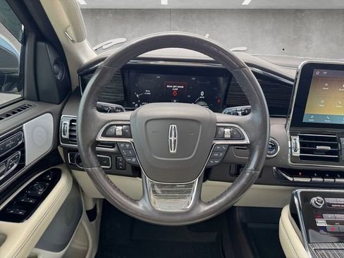 Used 2021 Lincoln Navigator Black Label w/ Cargo Convenience Package image 21