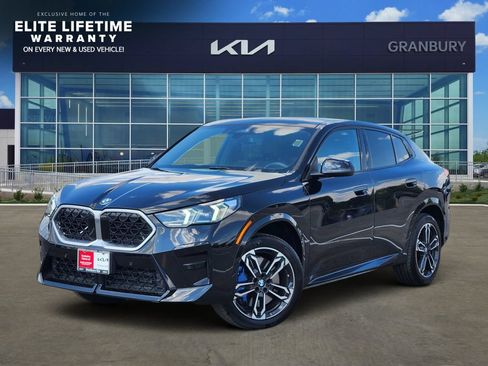 Used 2025 BMW X2 xDrive28i AWD/4WD image 1
