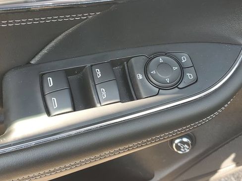 Certified 2023 Buick Envision Preferred w/ Sport Touring Package AWD/4WD image 16