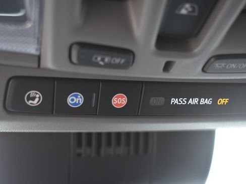 Used 2022 GMC Sierra 1500 Denali w/ Denali Reserve Package image 32