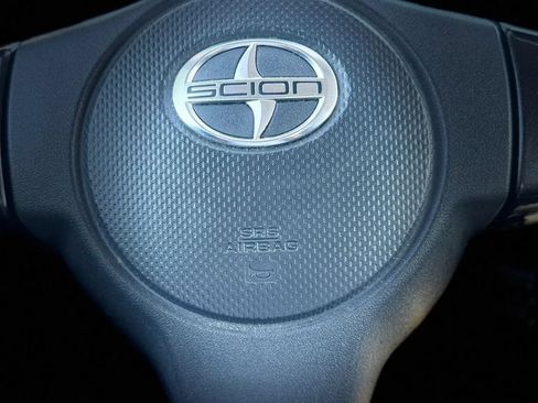Used 2009 Scion xD FWD image 32