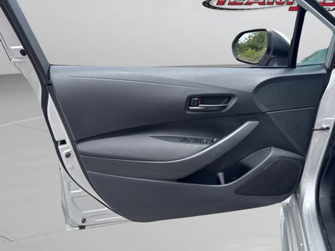 Used 2023 Toyota Corolla LE FWD image 18