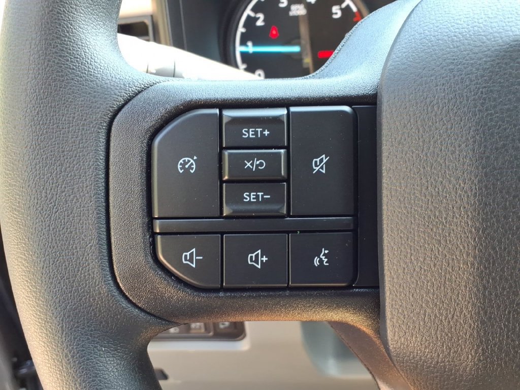 New 2026 Ford F350 XLT w/ FX4 Off-Road Package AWD/4WD image 24