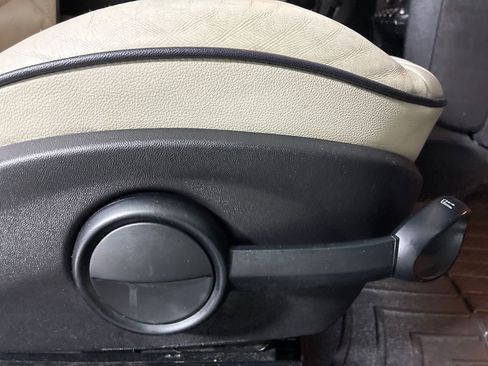 Used 2013 MINI Cooper S image 29